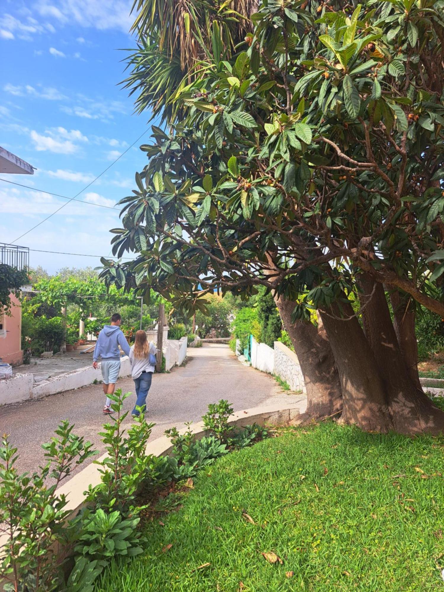 Marinos Studios At Lourdata Village Exterior foto