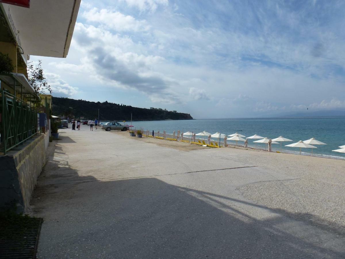 Marinos Studios At Lourdata Village Exterior foto